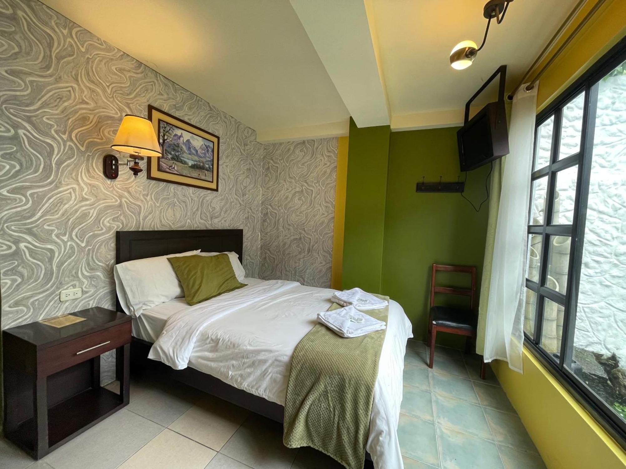 Hotel La Chimenea Casa De Piedad Baños Zewnętrze zdjęcie
